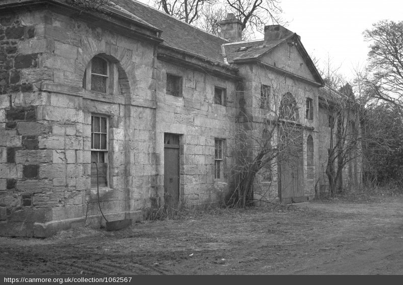 Side view of the stables at Largo House - Photo 1957
