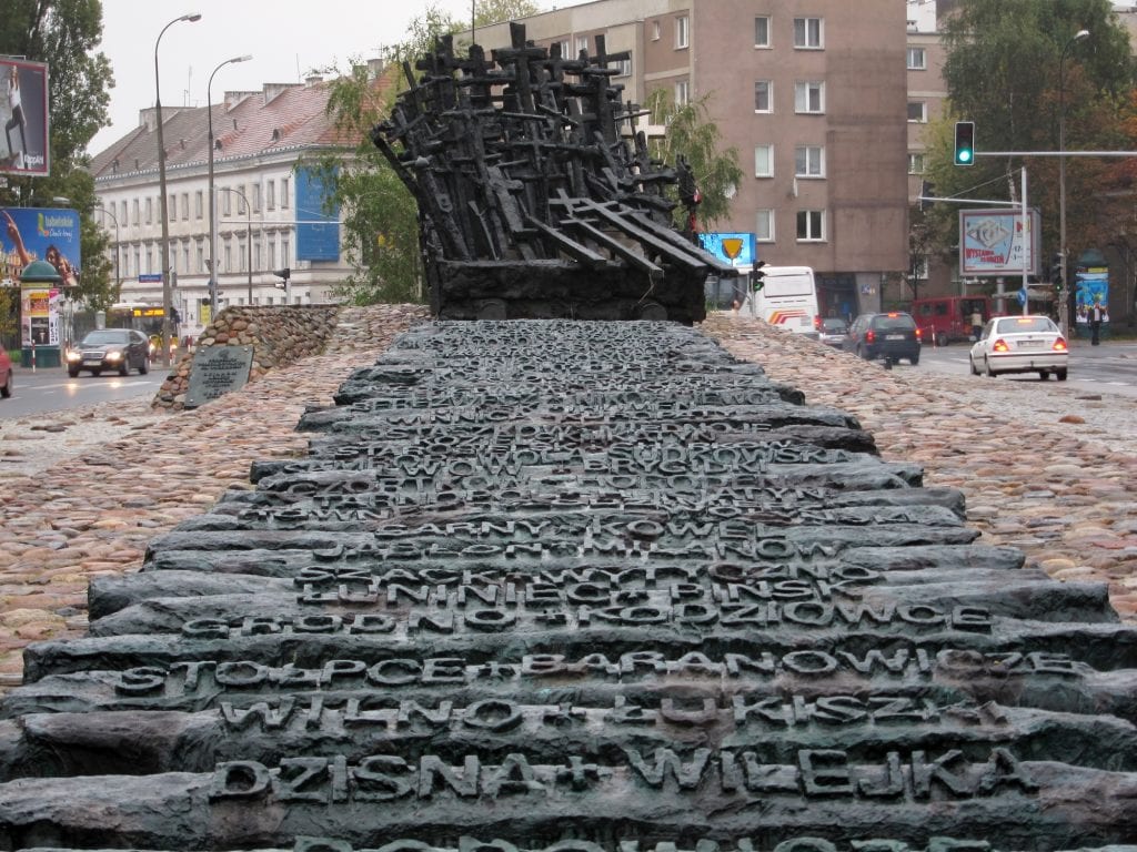 Monument To The Fallen And Murdered 02