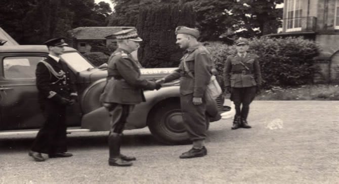 Largo House 06 - Sosabowski & Anders 1941 - Web General Sosabowski and General Anders At Largo house 1941