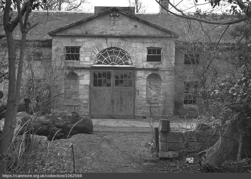 The stables of Largo House - Photo 1957