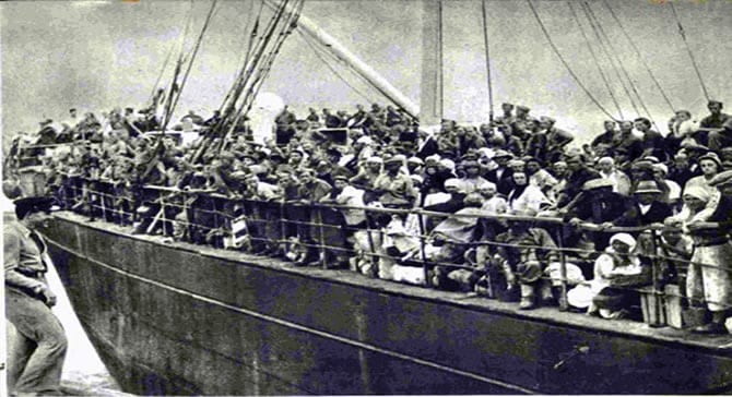 Overcrowded ship arriving at Pahlevi in 1942. Could be The Zhdanov